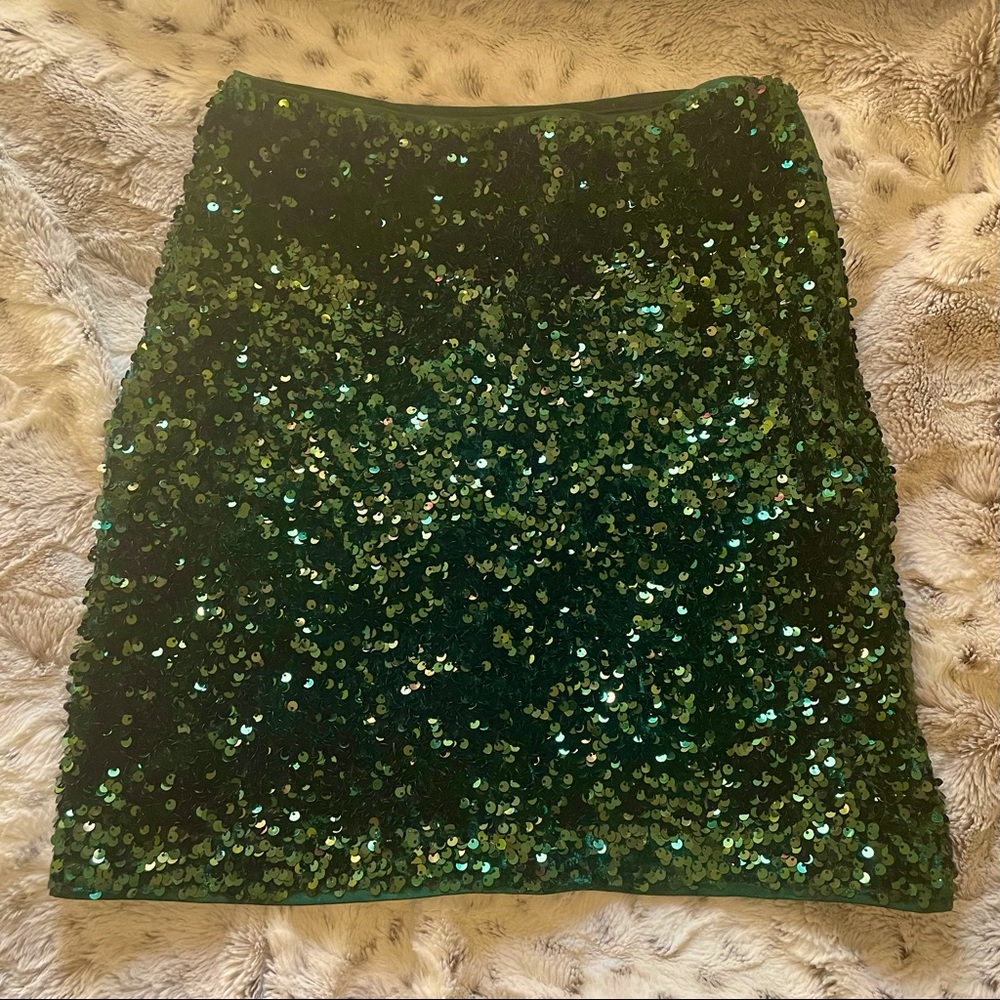 H&M green sequin mini skirt sz 2 NWT
